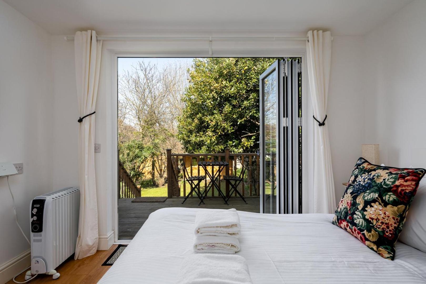 Guestready - Charming With A Private Garden Londra