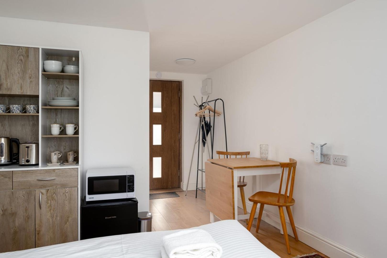 Guestready - Charming With A Private Garden Londra